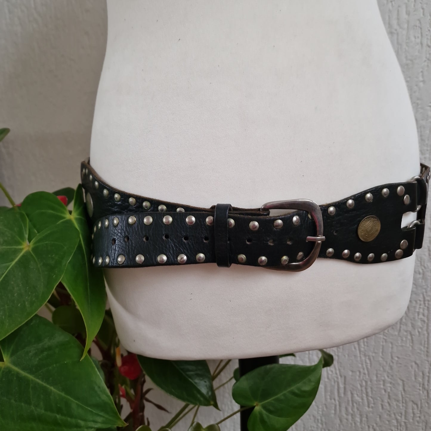 coin leather wide belt 11