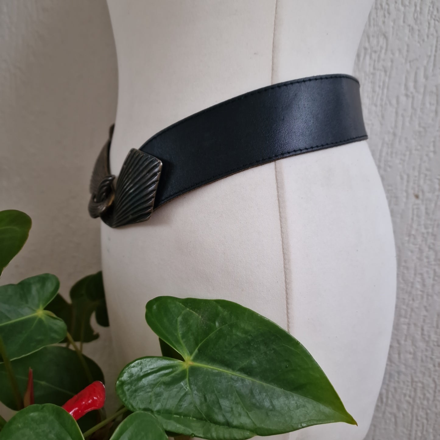 leather belt 14