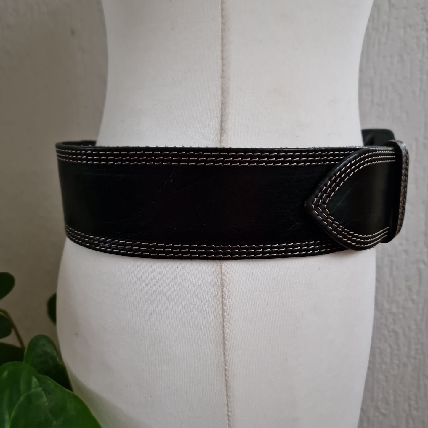 wide black belt 17