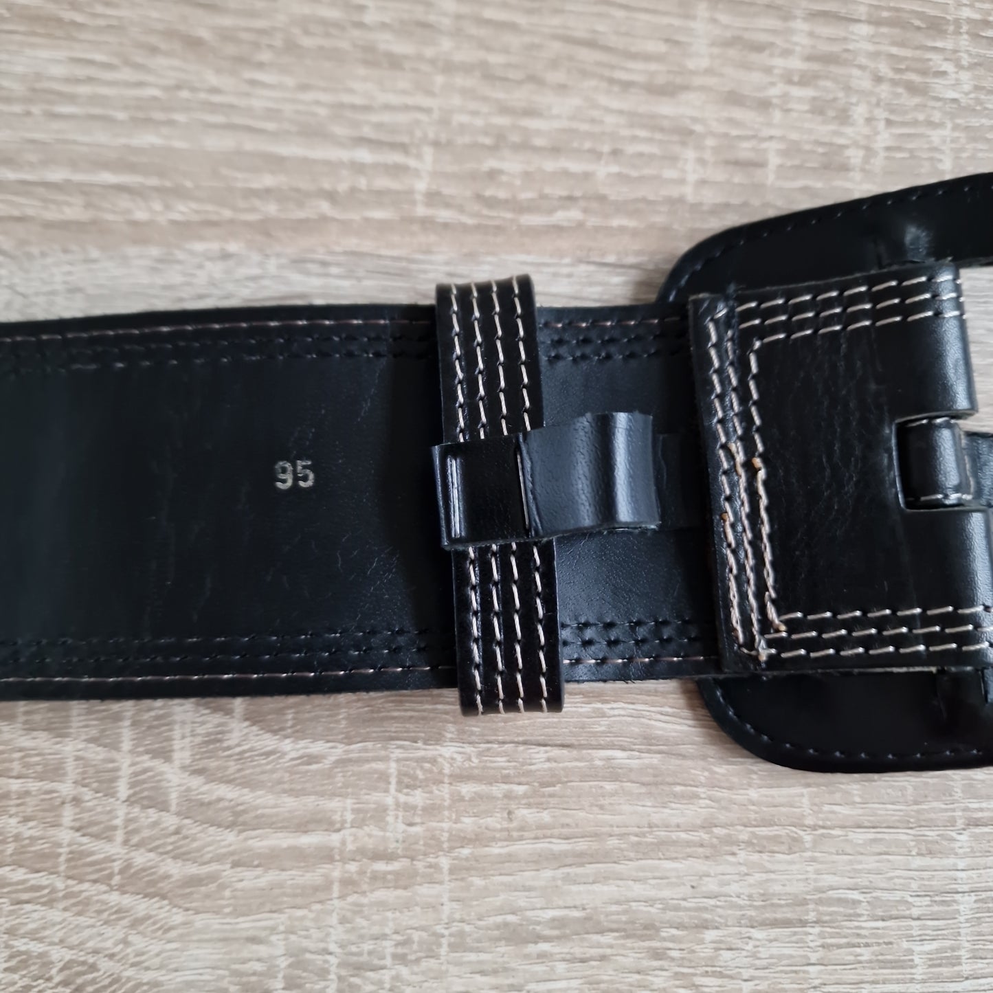 large ceinture noire 17