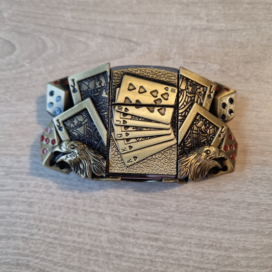 Buckle with lighter playing cards