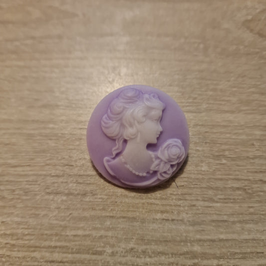 resin cameo brooches 15