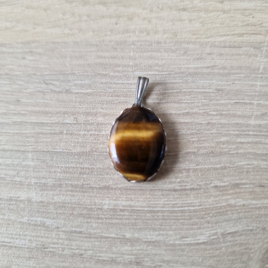 pendentif oeil de tigre