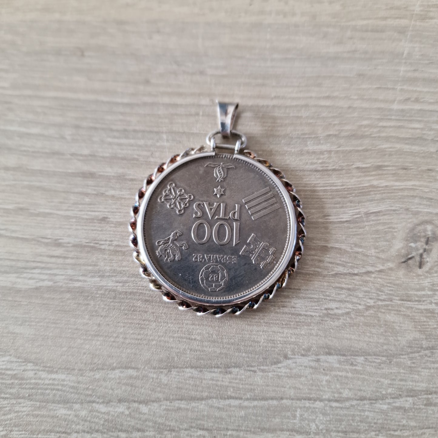 100 ptas coin pendant