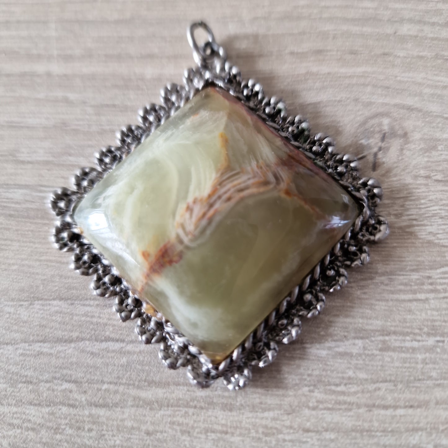 prehnite hollywood pendant