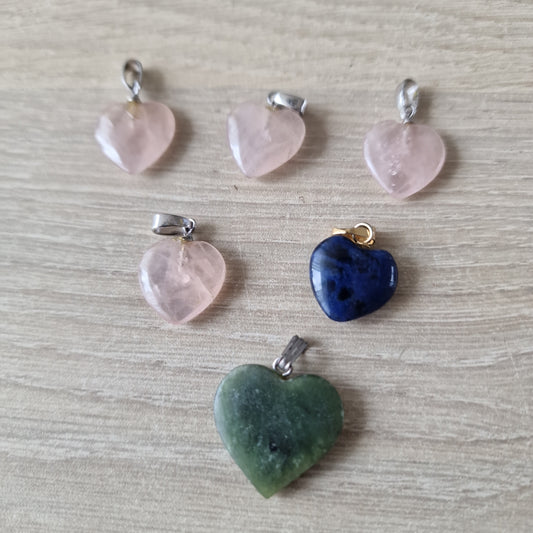 6 pendentifs coeur pierres précieuses 3