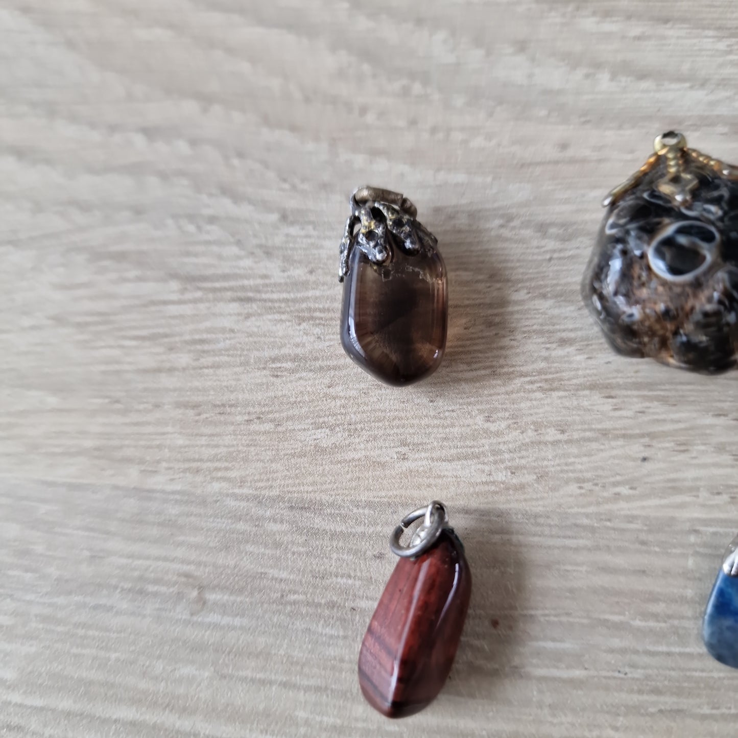 6 gemstone pendants 4