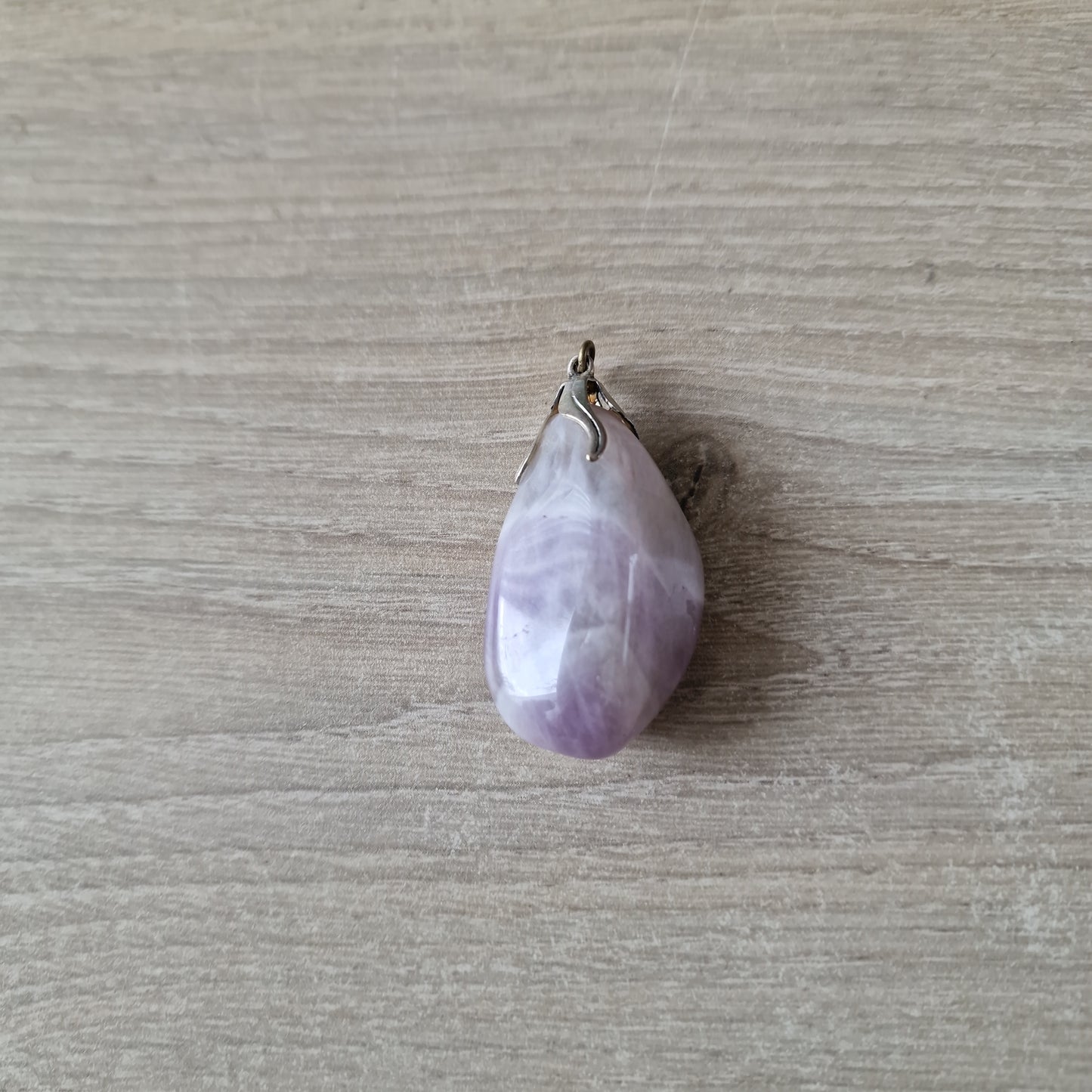 Gemstone pendant