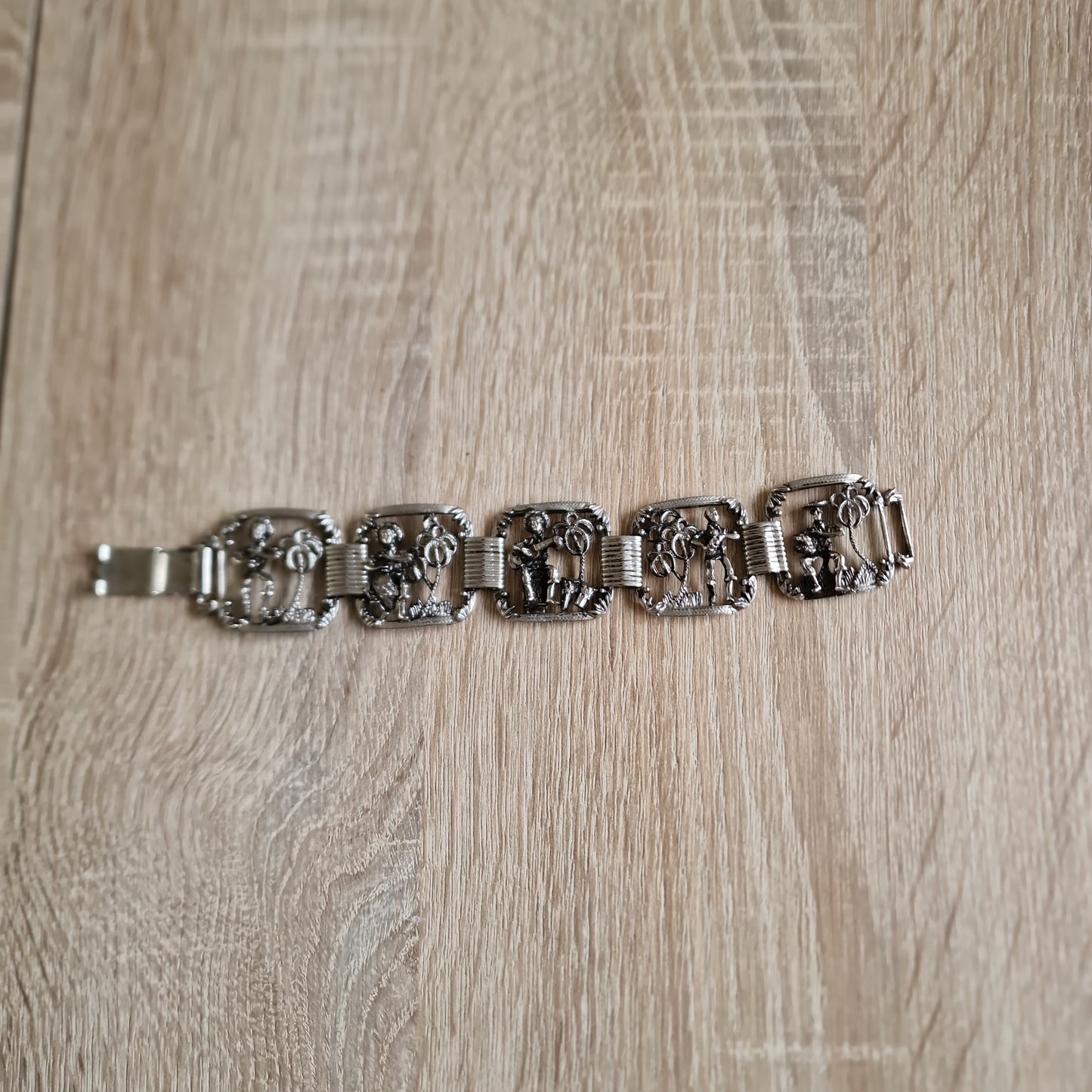 Bracelet with image