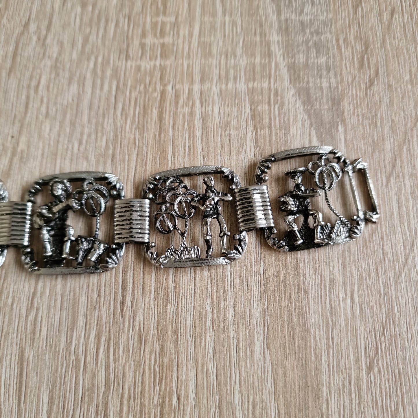 Bracelet with image