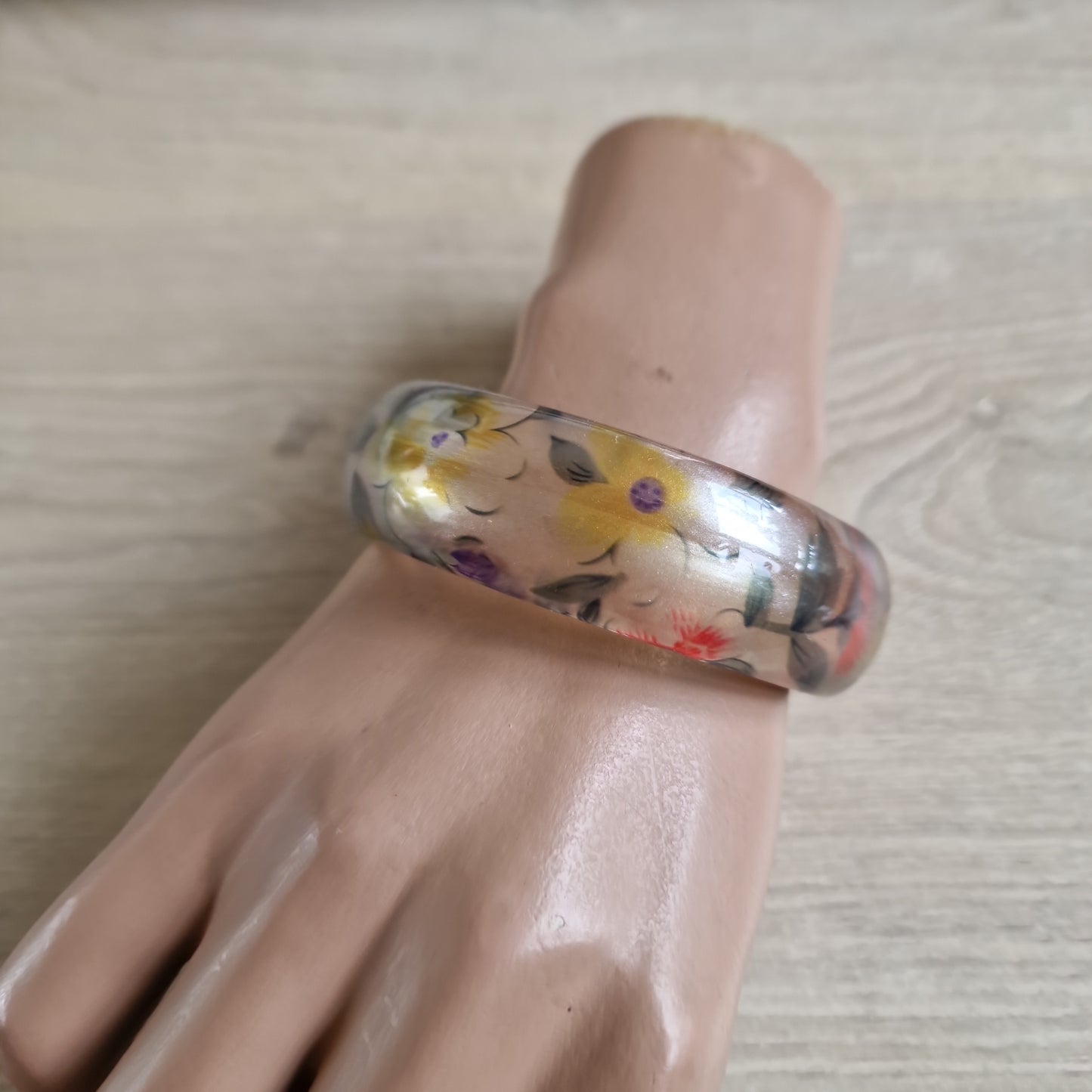 Resin brede bloem armband